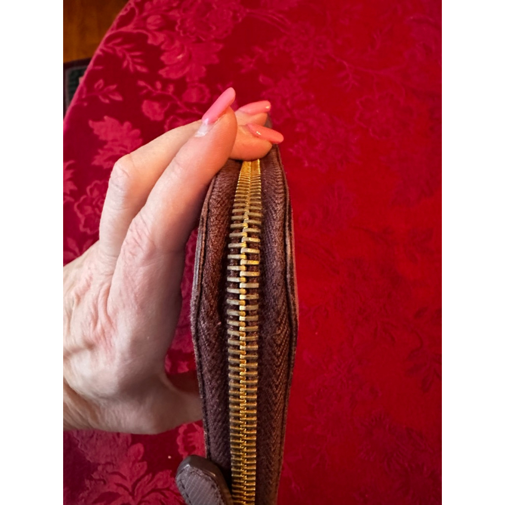 Prada Purple Long Zip
Wallet - Picture 5 of 11